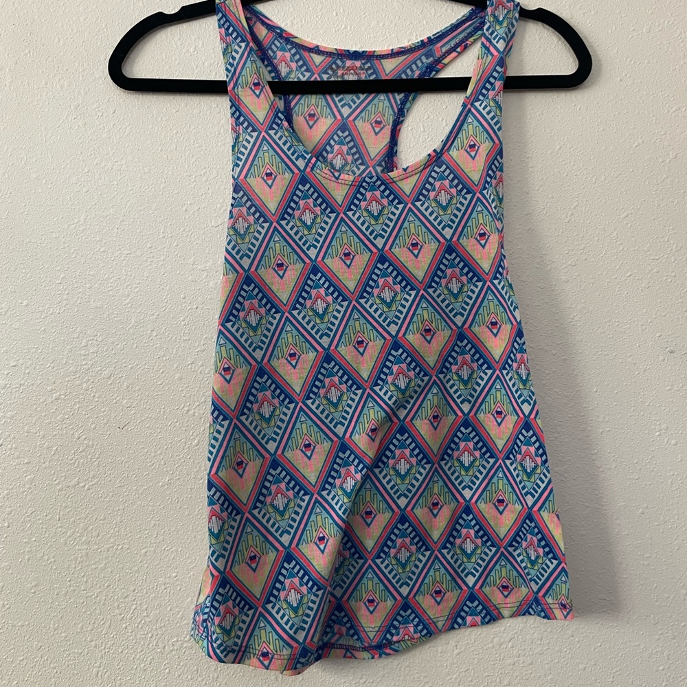 Arizona tank top size medium